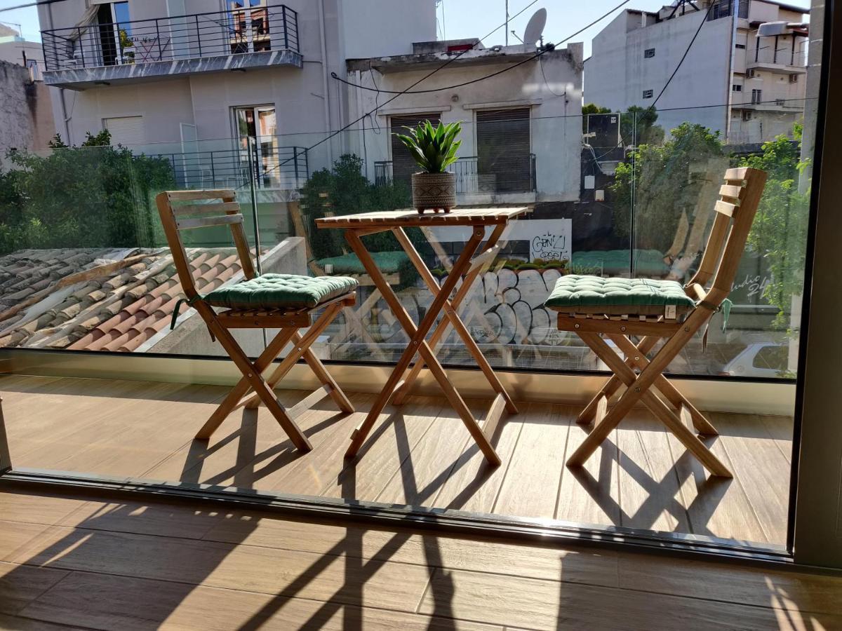 Sunny New Lovely Apartment 60 Meters From The Metro Athén Kültér fotó